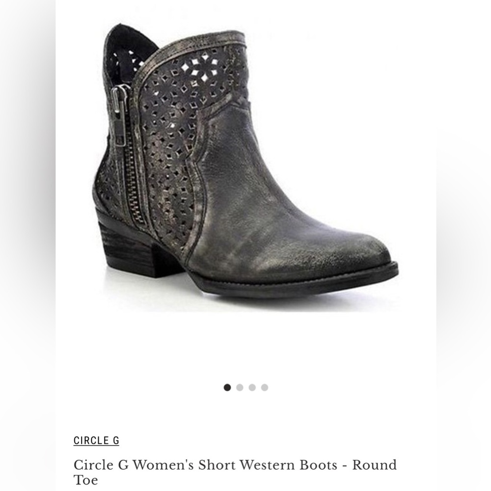 Circle G women’s short western boots - round toe, black